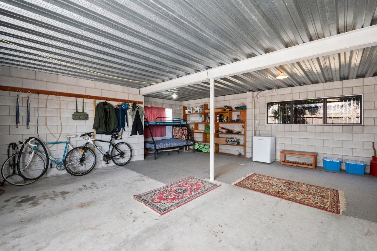 Lake Vista At Two Mile Bay- Taupo Central Home Екстериор снимка